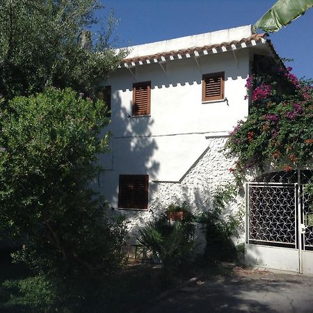 Deliziosa Villa 150 Metri Dal Mare Quartu SantʼElena Buitenkant foto